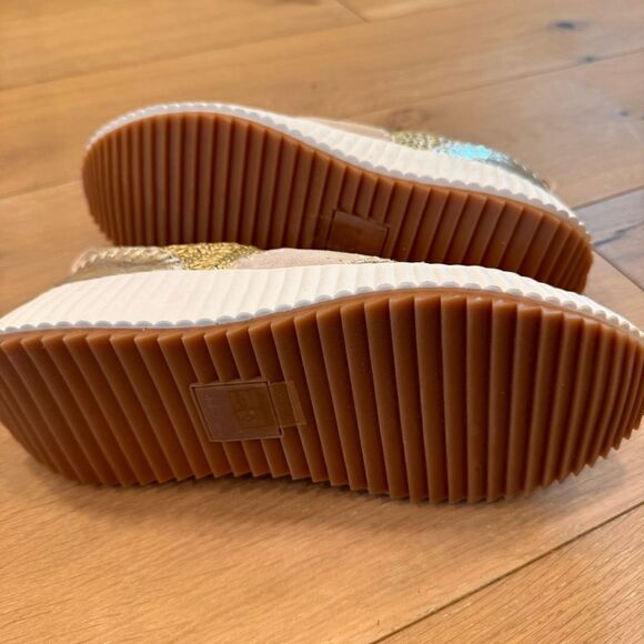 Dolce Vita ‘Dolley’ sneakers - Picture 6 of 8